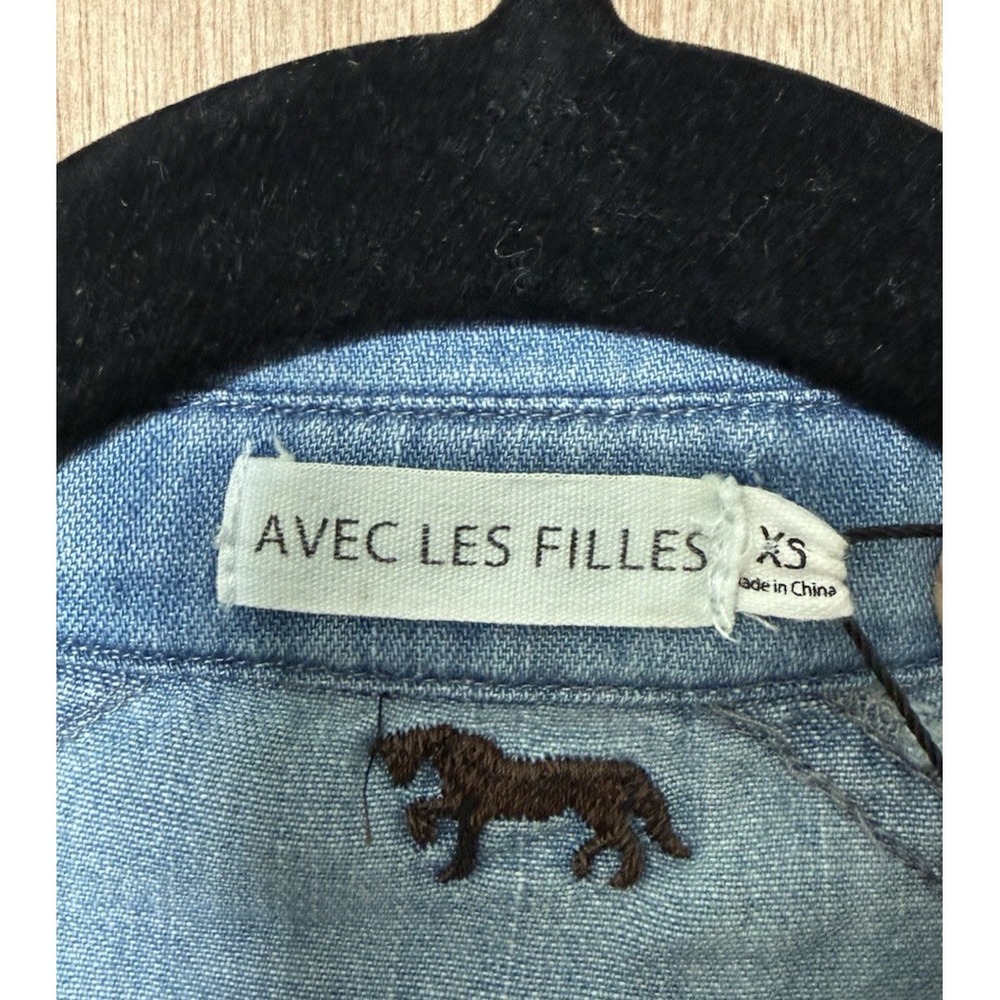 Avec Les Filles Women's Brown Horse Embroidered Chambray Shirt Size XS NEW - Picture 2 of 9